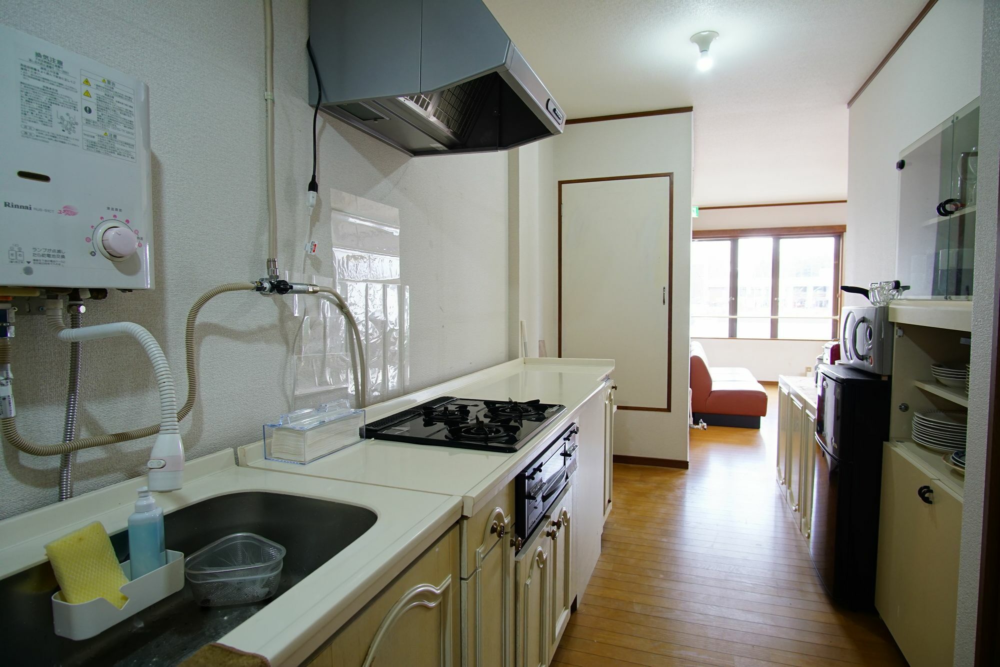 Hakuba Station Guesthouse En Buitenkant foto